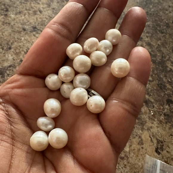 South Sea White Pearls Necklace 6-8mm - Picture 5 of 14